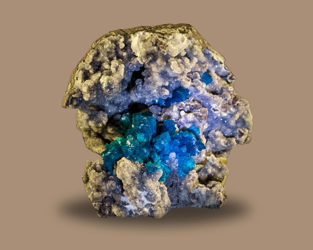 Cavansite rare