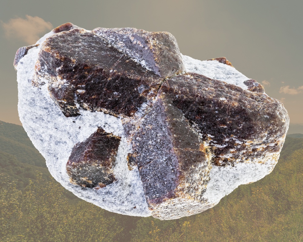 Staurolite Meaning