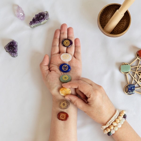 healing chakra crystal